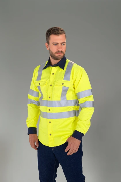 roughtek-camisa-ultronfr-modelo